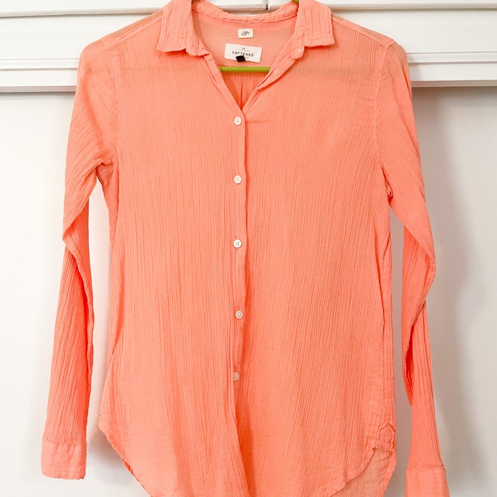 LOFT XXSP softened button down blouse